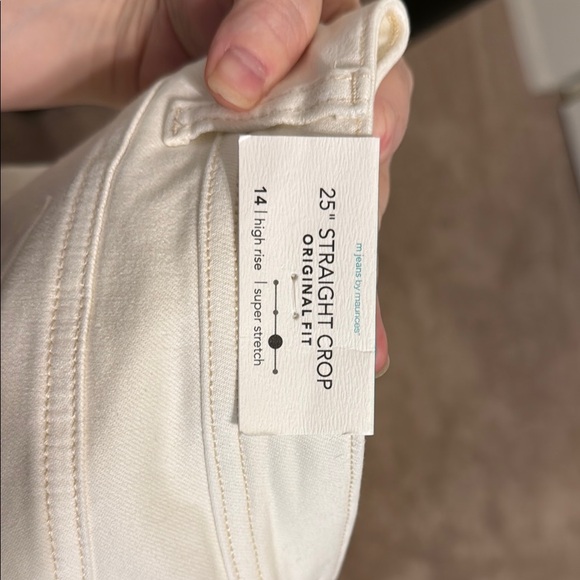Maurice’s M Jeans Crops Creamy 14 - Picture 3 of 3